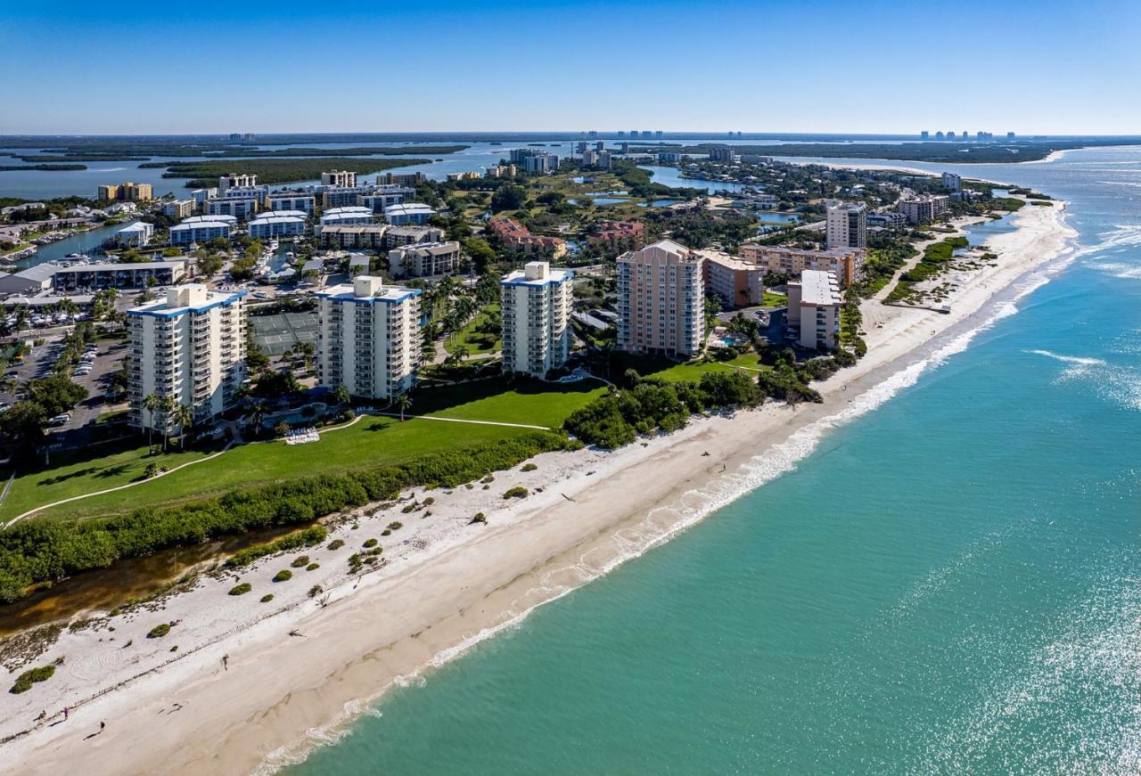 Updated Gulf Front Condo On The South End Of Fort Myers Beach! Condo Екстериор снимка